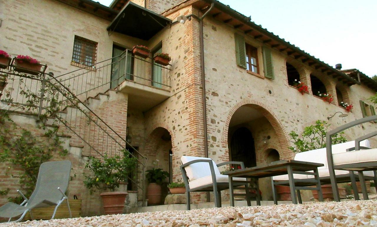 Podere Chiocciola Поджібонсі Екстер'єр фото