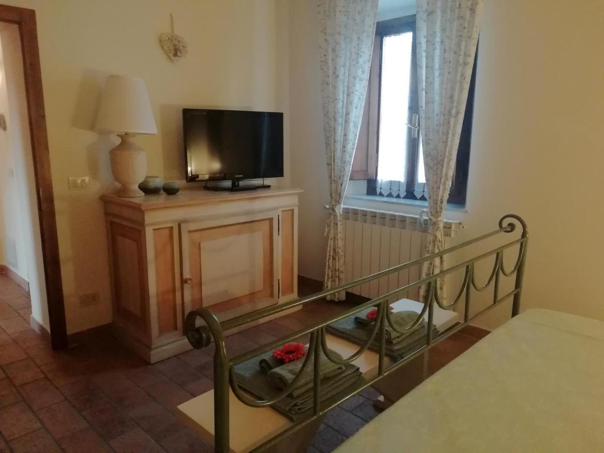 Podere Chiocciola Поджібонсі Екстер'єр фото